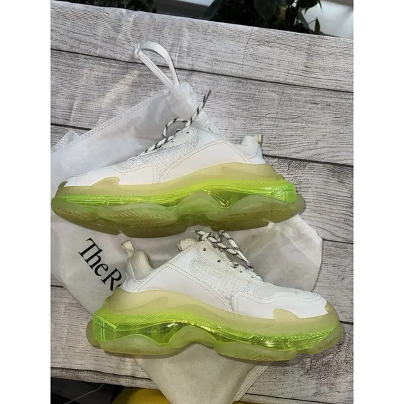 Balenciaga Triple S Womens Sneakers Size 40 EU / 10 US Neon Green Clear Sole - Picture 4 of 14